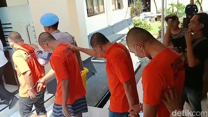 Muncikari Tretes Pasuruan