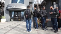 Diberitakan sebelumnya, Silicon Valley Bank (SVB) bangkrut dan ditutup sejak hari Jumat. Bank yang fokus pada pendanaan startup ini jatuh setelah 48 jam mengalami krisis modal.  