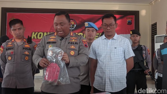 Pelaku pengeroyokan pemuda di tempat karaoke Jalan Lingkar Demak, Minggu (12/3/2023). Kasus ini berawal dari cekcok hingga berujung maut.