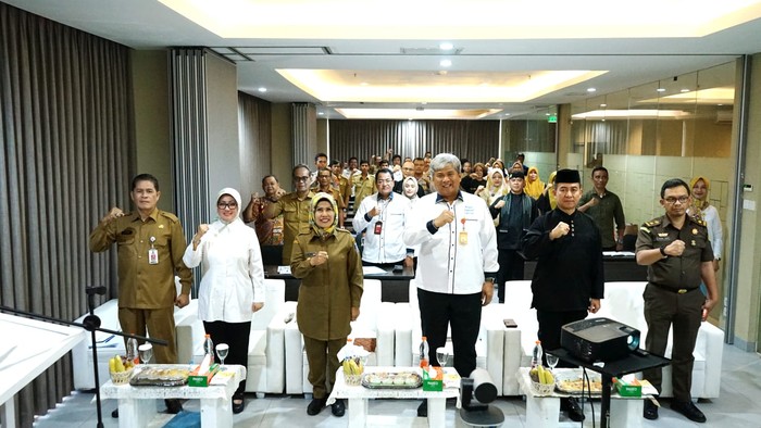 Pemerintah Kabupaten (Pemkab) Serang dan Badan Pertanahan Nasional (BPN) Serang membentuk tim Gugus Tugas Reforma Agraria (GATRA).