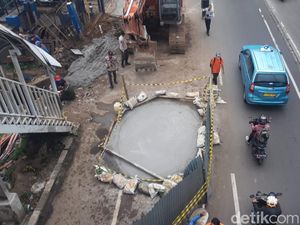 Dinas SDA Jakbar: Perbaikan Lubang Besar Daan Mogot Bakal Selesai Sore Ini