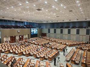 PKS Interupsi Paripurna, Desak Pemerintah Bikin RUU Cabut Perppu Ciptaker