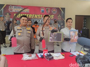 Gangster Wonoayu Ngaku Bikin Sajam Sendiri: Meski Tidak Tajam Tapi Seram!