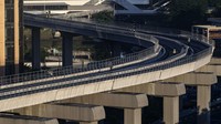 LRT Jabodebek diharapkan menjadi alternatif untuk mengurai kemacetan.