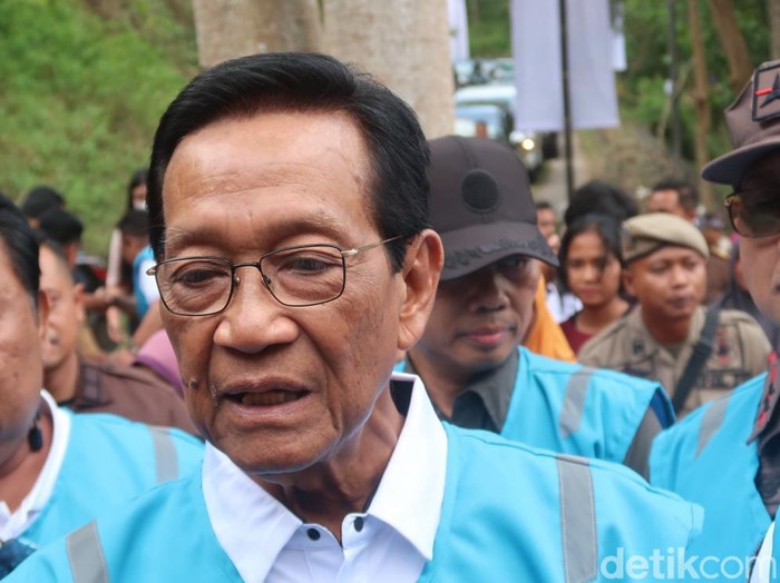 Raja Keraton Ngayogyakarta Hadiningrat Sri Sultan Hamengku Buwono (HB) X di Gunungkidul, DIY, Selasa (14/3/2023).