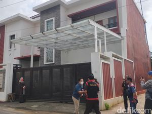 Korupsi Retribusi Sampah, Rumah Eks Kadis DLH Bandar Lampung Digeledah