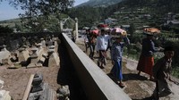 Tradisi sadranan untuk mendoakan para leluhur yang telah meninggal dunia dan menyambut bulan Ramadan.