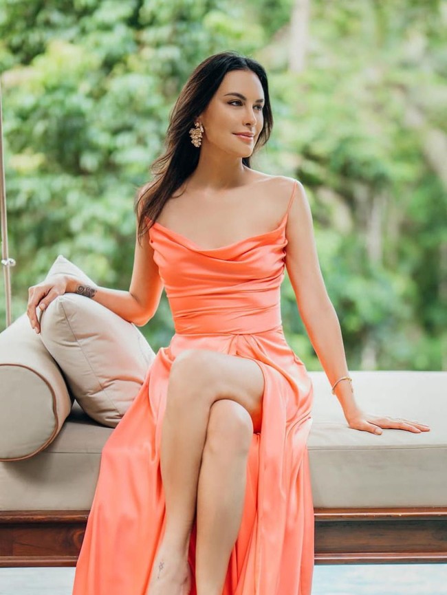 8 Foto Artis Awet Muda di Usia 40 Tahun ke Atas, Sophia Latjuba-Tyo Nugros 8 Foto Artis Awet Muda di Usia 40 Tahun ke Atas, Sophia Latjuba-Tyo Nugros