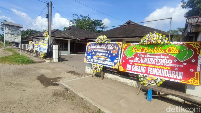 Suasana klinik milik dr Laurensius Suntoro di Ciamis, Selasa (14/3/2023).