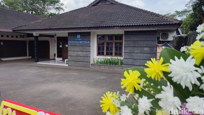 Suasana klinik milik dr Laurensius Suntoro di Ciamis, Selasa (14/3/2023).
