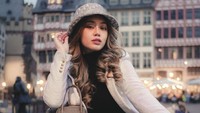 Tasya Revina bahkan tak suka berjualan demi dapat uang tambahan untuk dipakai ke salon. (Foto: dok Instagram)