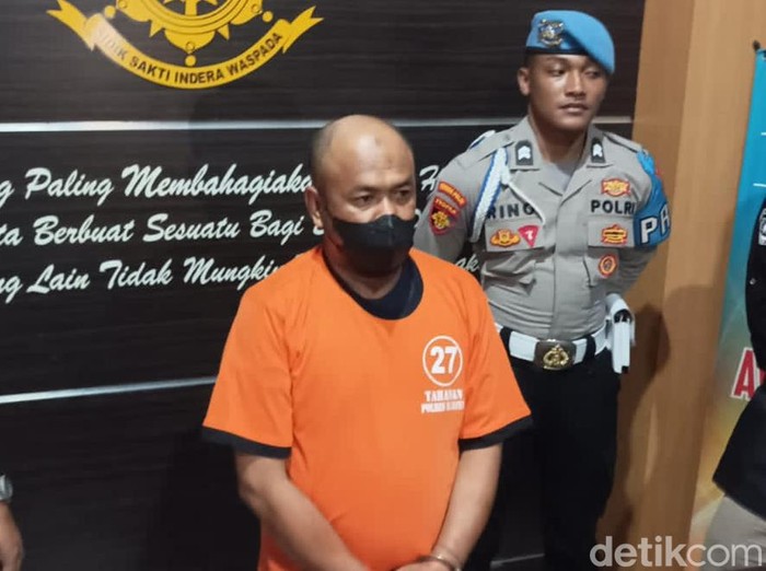 Tersangka pemerasan swalayan di Klaten ditangkap Polres Klaten, Selasa (14/3/2023).