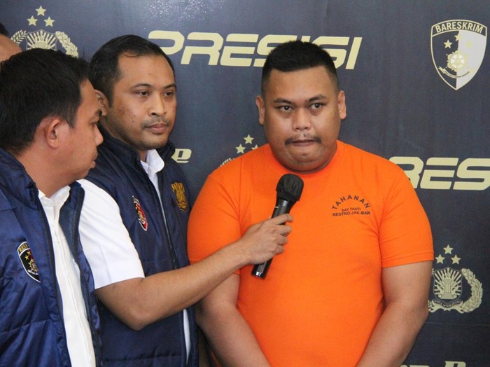 Ajudan Pribadi atau Muhammad Akbar ditangkap terkait kasus penipuan