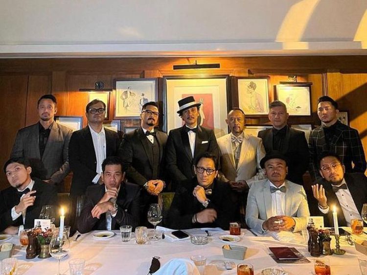 Diisukan  Meninggal, Andre Taulany Boyong Para Sahabat Untuk Makan Bersama