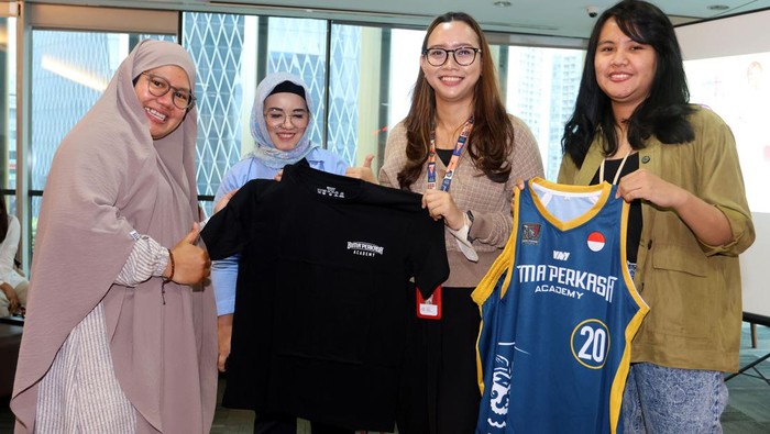 Asuransi yang Gelorakan Pemberdayaan Perempuan di Dunia Kerja Sebagai salah satu penyedia asuransi dan aset manajemen global terbesar di dunia, Generali Group terus bertumbuh dan tidak hanya secara bisnis namun berupaya untuk menjadi bagian dari tumbuhnya masyarakat dan komunitas.