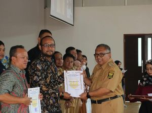 Bupati Sukabumi Ajak Penerima Beasiswa untuk Tingkatkan Kualitas SDM