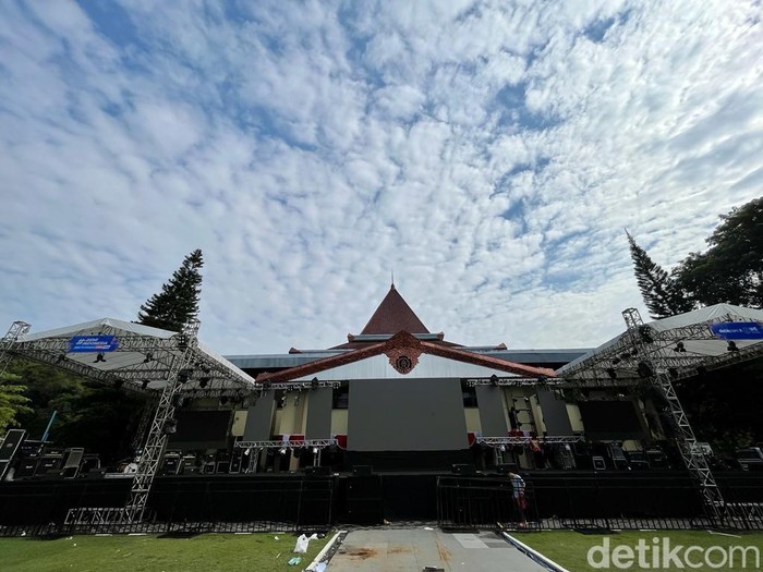 Demi Indonesia Solo