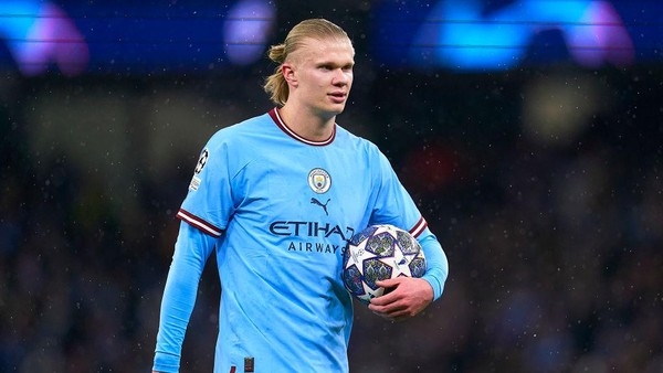 Daftar Pemain yang Mencetak 5 Gol dalam 1 Laga Liga Champions