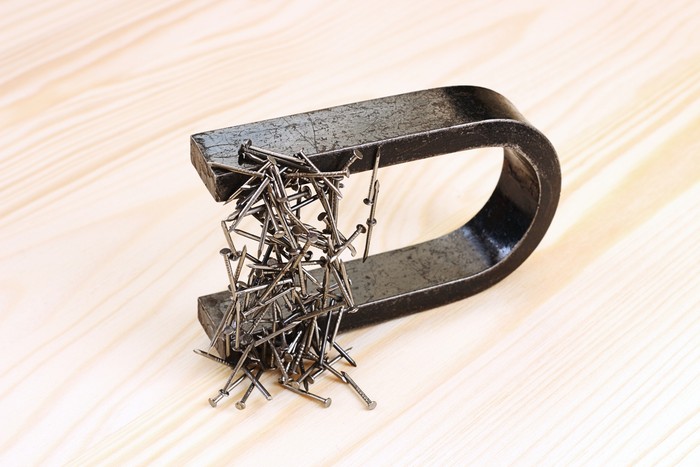 ilustrasi magnet