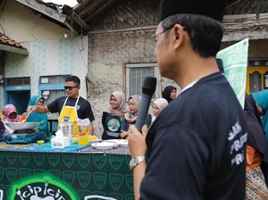 Kowarteg Berbagi Ilmu Masakan Warteg ke Ibu-ibu di Kabupaten Garut