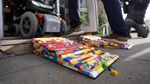 Kreatif! Toko Bunga Ini Sediakan Jalur Khusus Kursi Roda dari Lego
