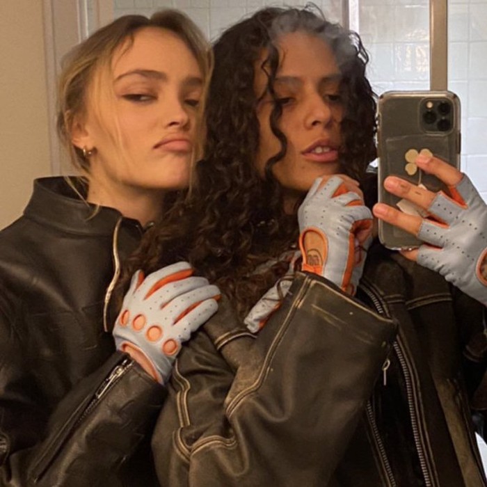 Lily-Rose Depp dan 070 Shake