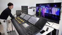 Industri musik Korea Selatan (Korsel) mulai merambah metaverse ditandai dengan kemunculan girl band MAVE.  