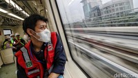 PT Adhi Karya Tbk (ADHI) menyatakan pembangunan prasarana Light Rail Transit (LRT) Jabodebek sudah mencapai 97% dan akan selesai tepat waktu di Juli 2023.