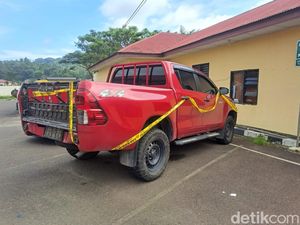 Rusak Mobil Dinas, Eks Kasatpol PP Padang Panjang Ditahan