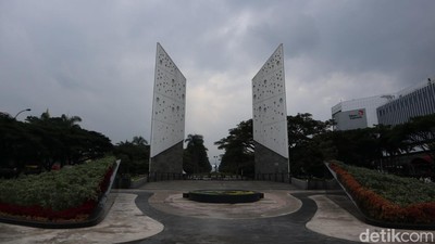 Mengenang Para Pejuang Pandemi di Monumen Pahlawan COVID-19