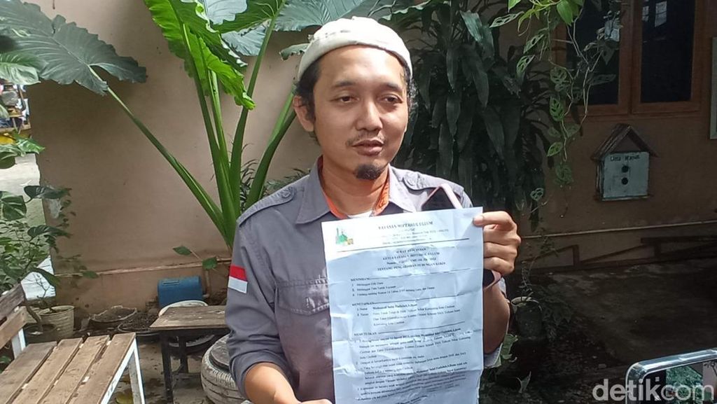 Guru Cirebon Jelaskan Konteks Komentari RK yang Membuatnya Dipecat