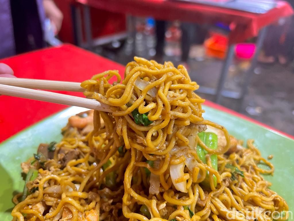 nasi goreng angpao