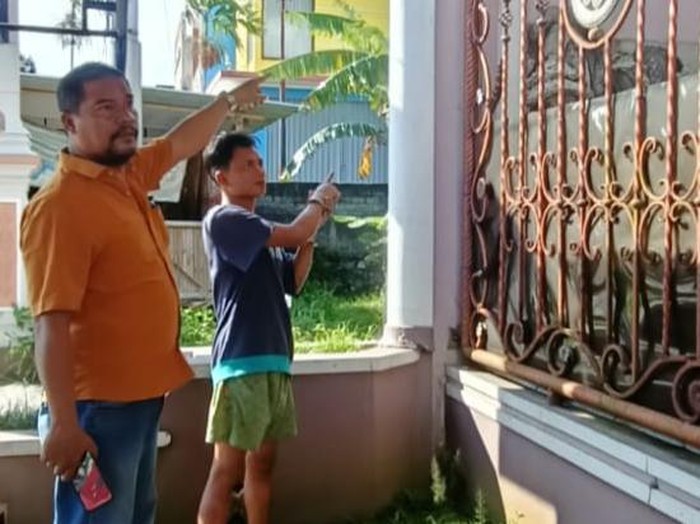 Polisi melakukan penyelidikan di lokasi pencurian tas di indekos wilayah Jonggrangan, Klaten, beberapa waktu lalu. Foto diunggah Rabu (15/3/2023).