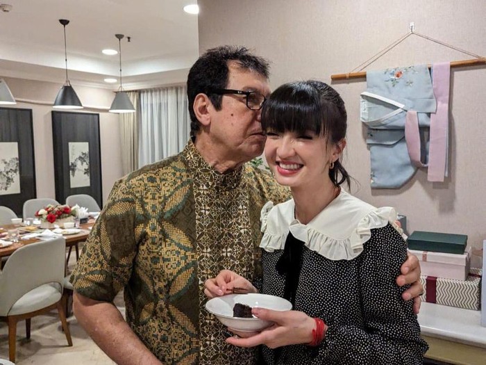 Rahmat Shah ayah Raline Shah