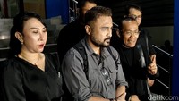 Rizal Djibran Jawab Tudingan Doyan Mabuk