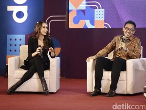 Semringah Cinta Laura dan Mangkunegoro di #DemiIndonesia