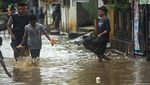 Sungai Meluap, Permukiman di Cilegon Terendam Banjir