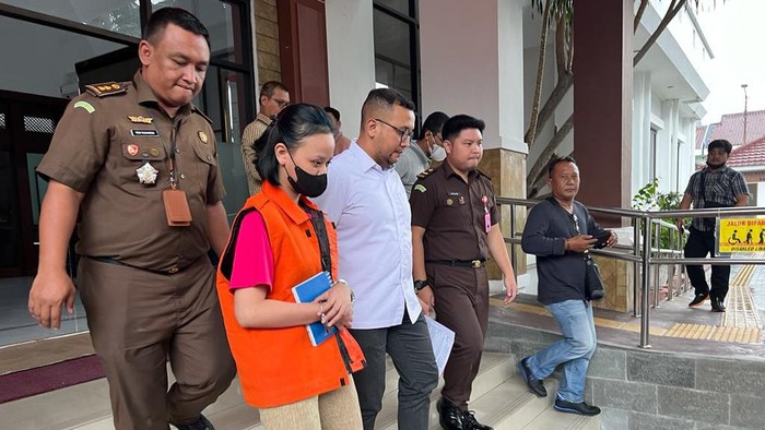Teller Bank Pelat Merah di Thamrin City Dijerat Jaksa Jadi Tersangka Korupsi