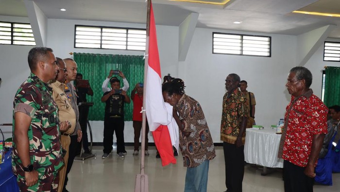 Tiga pentolan TPNPB Batalyon Sorong Selatan menyerah dan berikrar setia ke NKRI.