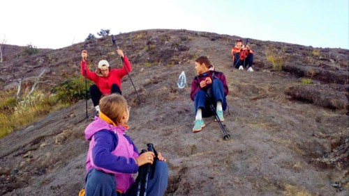 Wisatawan saat melakukan pendakian ke Gunung Agung, Karangasem, Bali, beberapa waktu lalu.