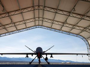 Tegang! Rusia Kerahkan Jet Tempur Cegat 2 Drone AS di Dekat Crimea