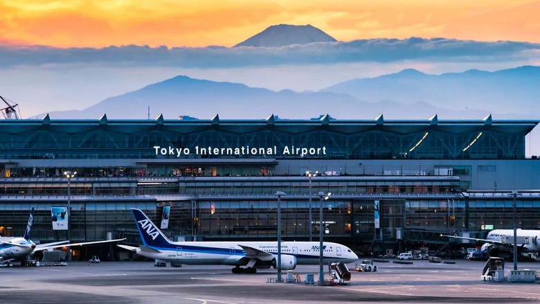 Bandara Internasional Haneda Tokyo