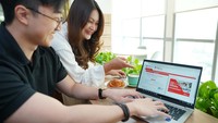 Sepanjang 2022, BizChannel@CIMB telah melayani 97 juta transaksi finansial, tumbuh 50,1% secara Year on Year (YoY). Jumlah nilai transaksi yang dilakukan juga naik menjadi Rp4.015 triliun atau naik 14,5% dari tahun sebelumnya.