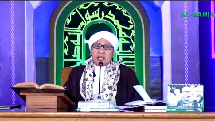 Buya Yahya (Foto: YouTube/Al-Bahjah TV)