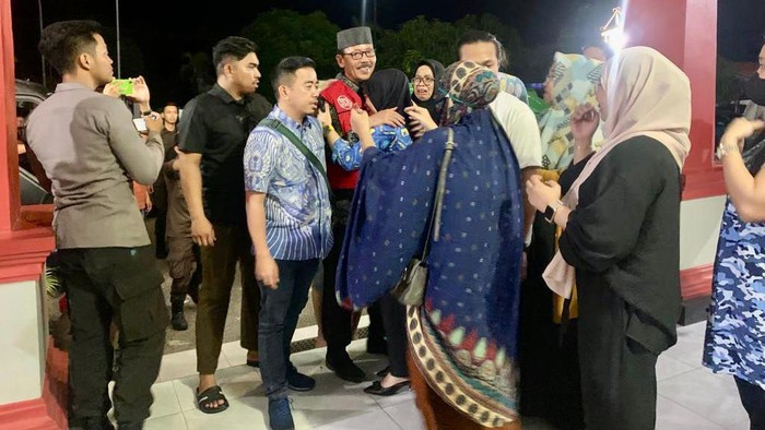 Direktur PDAM Bone, Sulawesi Selatan (Sulsel) Andi Sofyan Galigo ditahan terkait kasus jual beli ijazah.