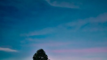 Mengambil gambar dengan teknik long exposure pada kondisi lowlight menggunakan Expert Raw. Foto: Samsung Indonesia