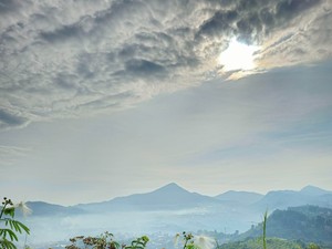 Tips Maksimalkan Galaxy S23 Ultra Buat Jalan-jalan Outdoor