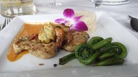 Restoran 1844 House biasanya dibuka untuk makan malam. Menu makannya akan berubah setiap musim sehingga pelanggan bisa terus mencoba menu-menu baru. Foto: onlyinyourstate.com