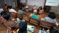 Impact Fest merupakan forum yang mempertemukan individu maupun organisasi berdampak dan memberikan perubahan positif di berbagai sektor. Melalui acara ini, Maxima ingin mendorong mitra dan pemangku kepentingan lintas sektor untuk berkomunikasi dan membuka peluang kolaborasi sehingga dapat menghasilkan dampak yang berbeda.