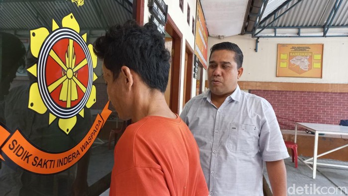 Jukir di Jambi yang pamer kelamin ke remaja putri ditangkap. (Dimas Sanjaya/detikSumut)